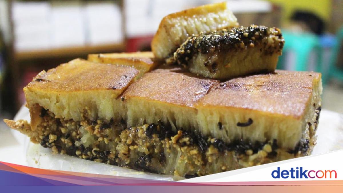 Martabak Lemprit Bu Wiwin: Rasa yang Menggoda di Jantung Cilacap